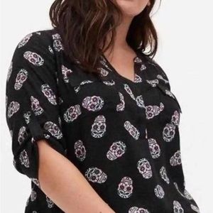 Torrid Harper Skull Print Pullover 3/4 Sleeve Tunic Blouse Top NWT NEW Sz 2 Plus